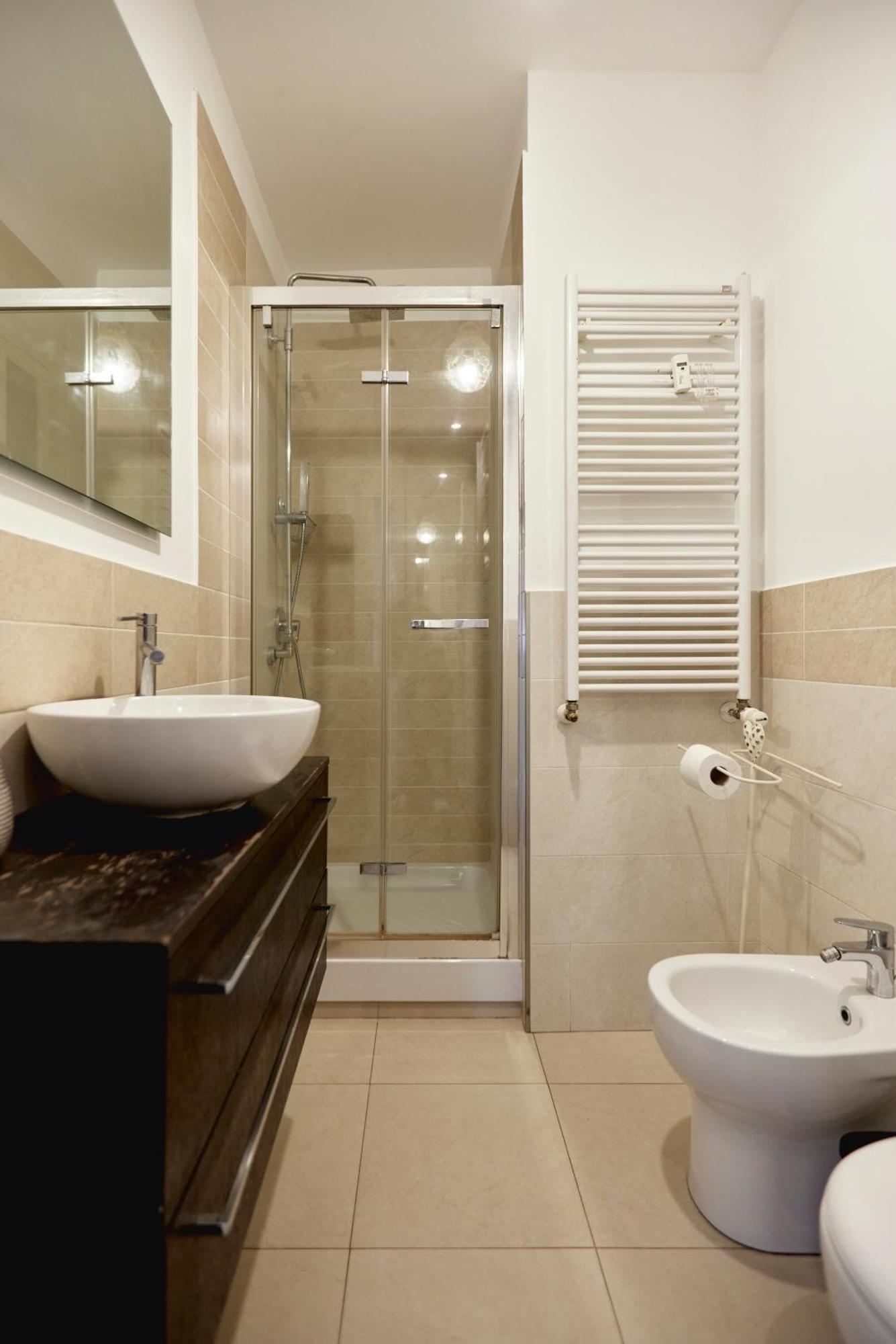 Cadorna Cityview Flat - Strategic Position In The Middle Of The Square Milaan Buitenkant foto